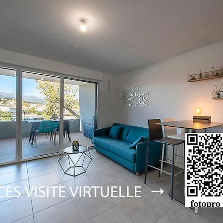 Appartement 06g - Family Cocoon - Rooftop Pool - Car Park *